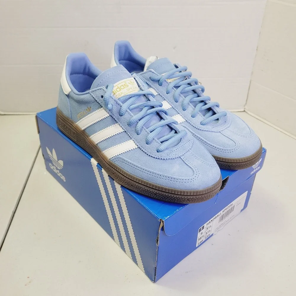 adidas Unisex Handball Spezial Sneaker Size 6 Light Blue White Suede Como